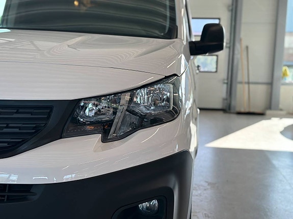 Peugeot Partner 7 of 17