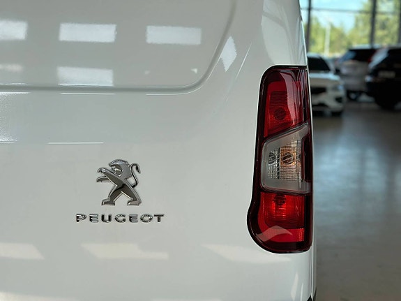 Peugeot Partner 8 of 17