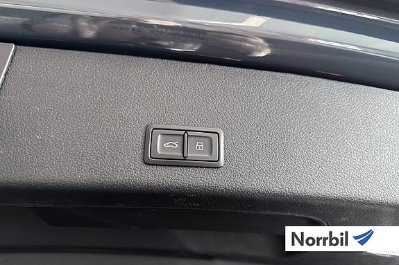 Audi Q8 e-tron 22 of 22