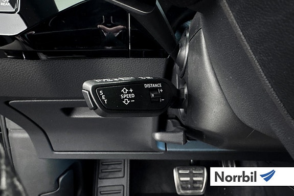 Audi Q8 e-tron 17 of 22
