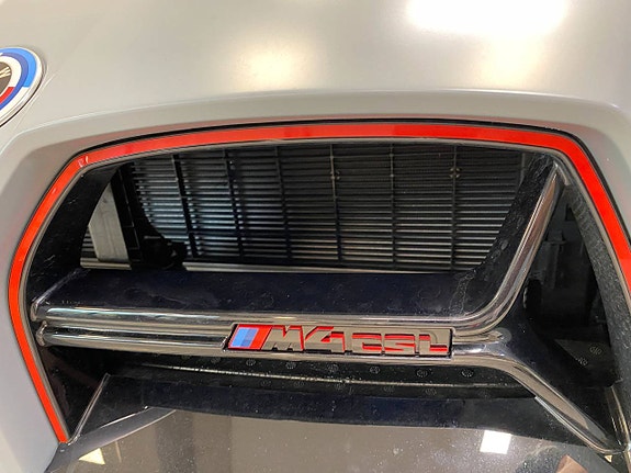 BMW M4 11 of 17