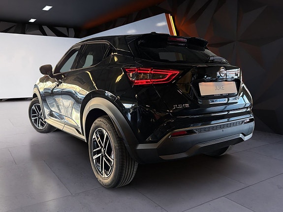 Nissan Juke 4 of 15