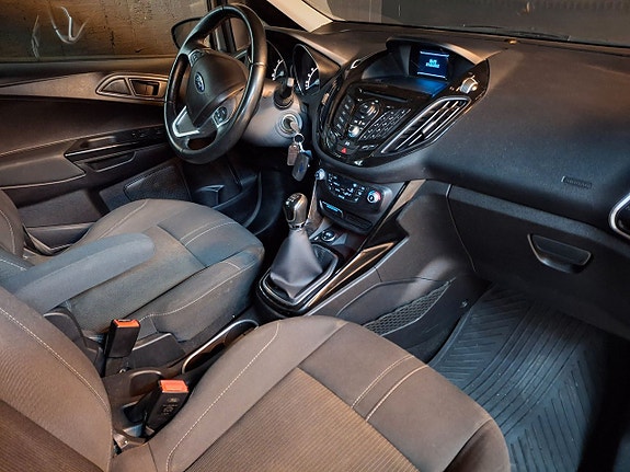 Ford B-MAX 4 of 5