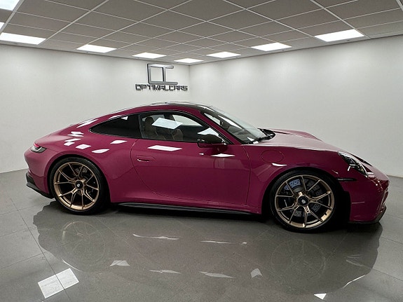 Porsche 992 8 of 18