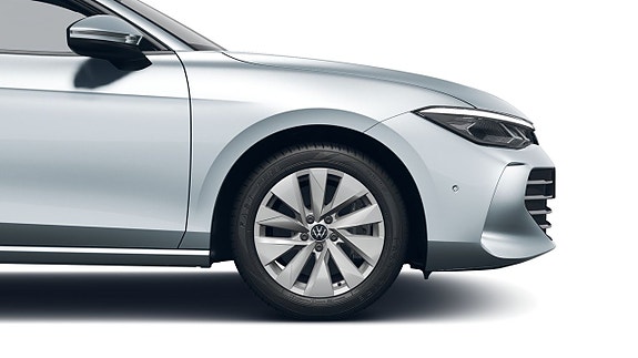 Volkswagen Passat 12 of 14