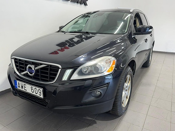 Volvo XC60 5 of 17