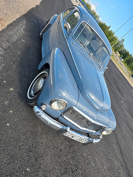 Volvo PV 2 of 9