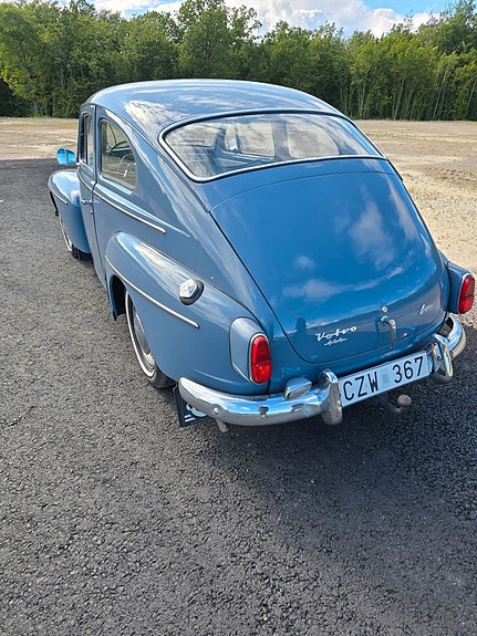 Volvo PV 4 of 9