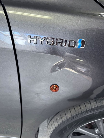 Toyota Camry 18 of 20