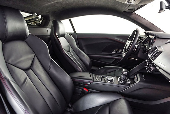 Audi R8 26 of 27