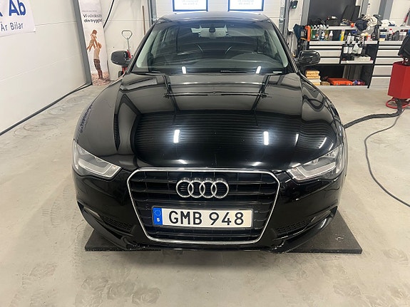 Audi A5 2 of 20