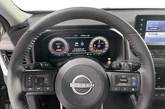 Nissan X-Trail 7 of 25