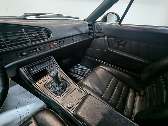 Porsche 968 14 of 16