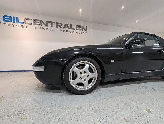 Porsche 968 10 of 16