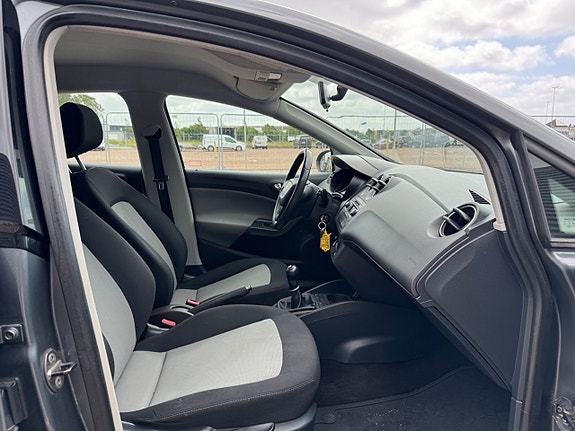Seat Ibiza 12 of 19