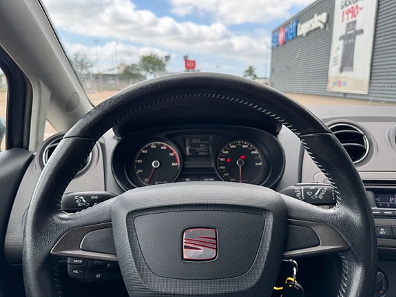 Seat Ibiza 17 of 19