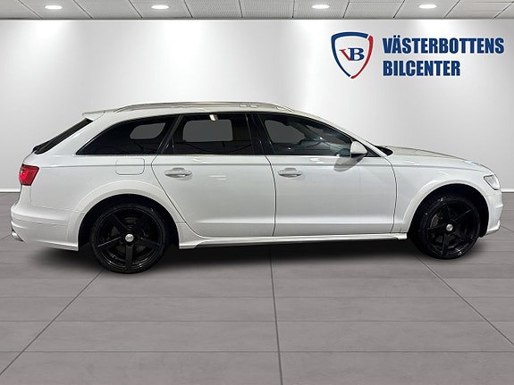 Audi A6 allroad 2 of 5