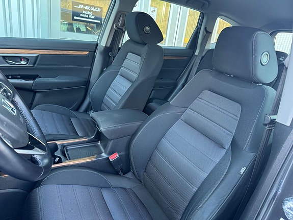Honda CR-V 23 of 27