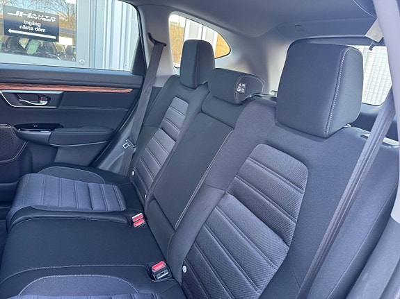Honda CR-V 19 of 27
