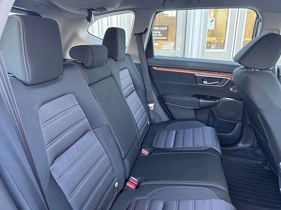 Honda CR-V 7 of 27