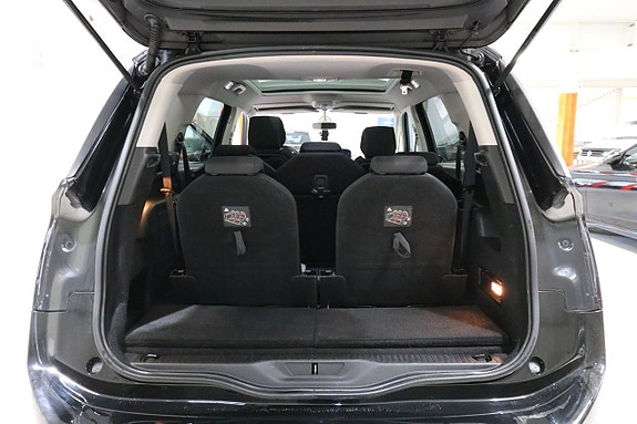 Citroen Grand C4 Picasso 5 of 5