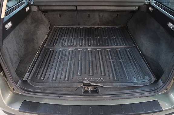 Volvo V70 17 of 17