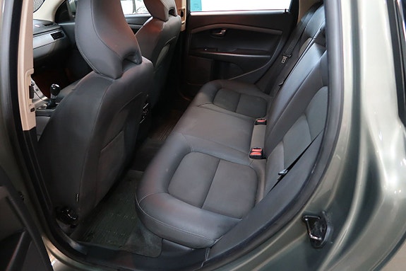 Volvo V70 10 of 17