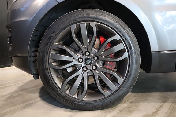 Land Rover Range Rover Sport 21 of 24