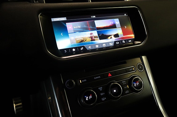 Land Rover Range Rover Sport 14 of 24