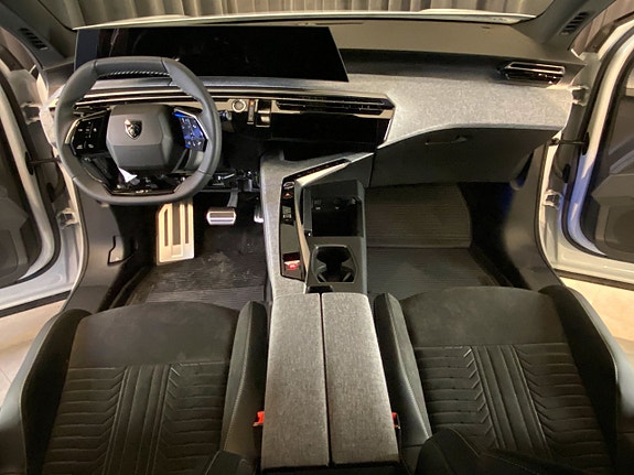 Peugeot 5008 6 of 30