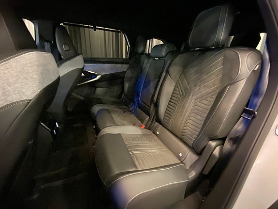 Peugeot 5008 8 of 30