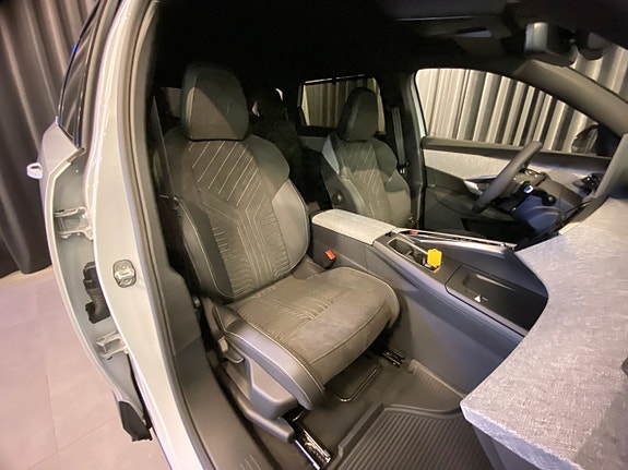 Peugeot 5008 9 of 30