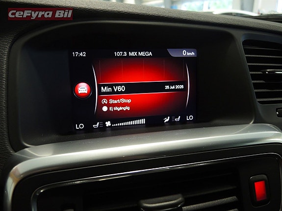 Volvo V60 18 of 22