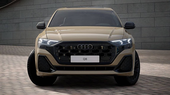 Audi Q8 4 of 12
