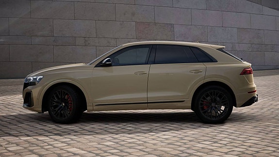 Audi Q8 3 of 12