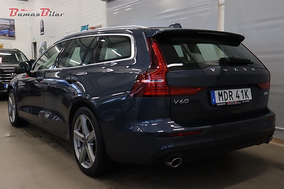 Volvo V60 3 of 23