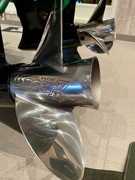 Mercury Custom 8 of 11