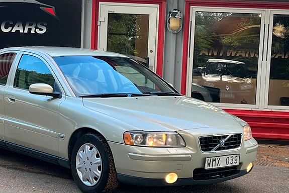 Volvo S60 6 of 16