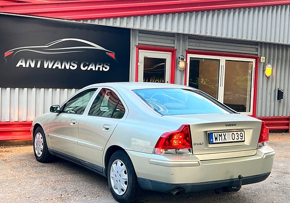 Volvo S60 8 of 16