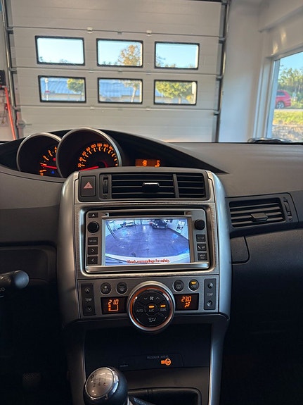 Toyota Verso 6 of 9