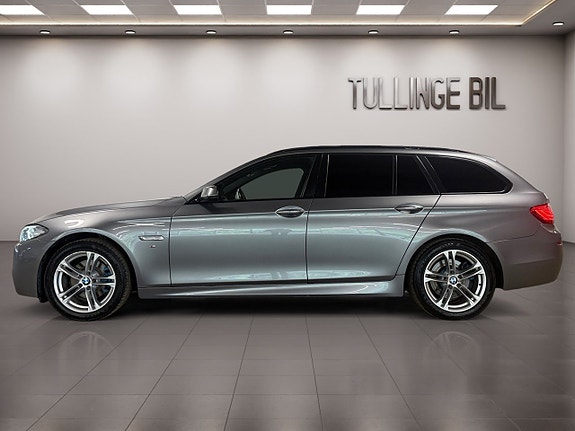 BMW 520 2 of 5