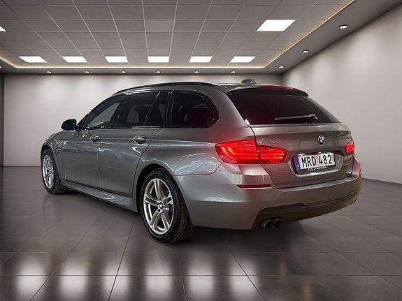 BMW 520 3 of 5