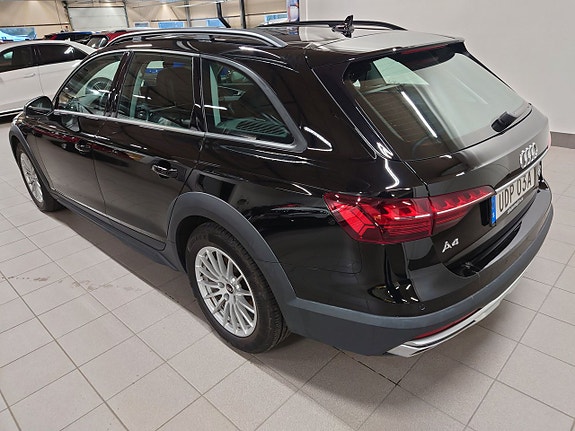 Audi A4 allroad 4 of 5