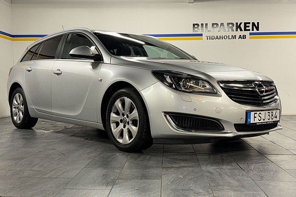 Opel Insignia 2 of 5