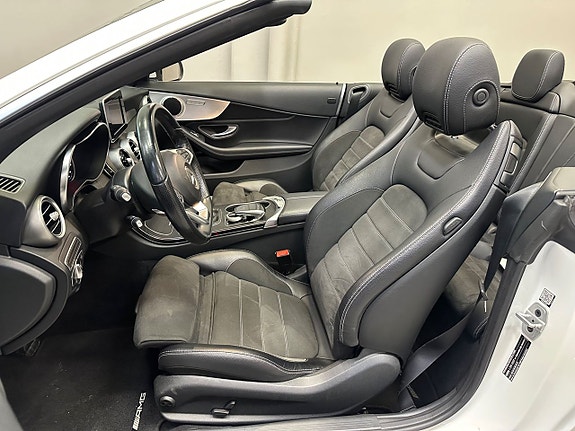 Mercedes-Benz C180 7 of 8