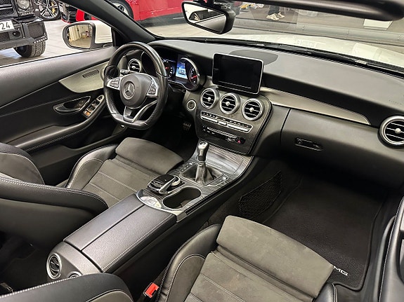 Mercedes-Benz C180 8 of 8