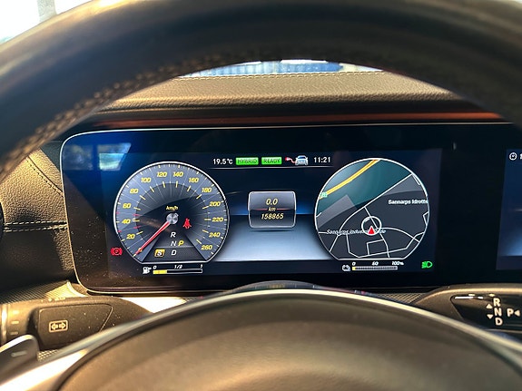 Mercedes-Benz E350 e 18 of 28