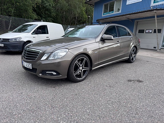 Mercedes-Benz E250
