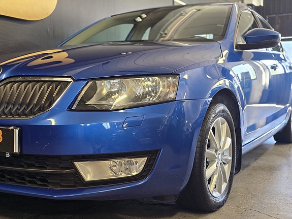 Skoda Octavia 6 of 16