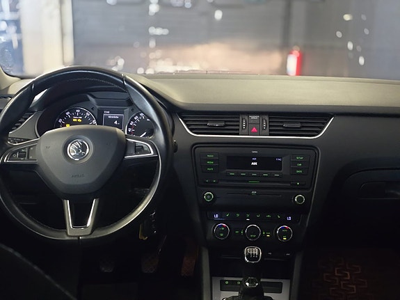 Skoda Octavia 13 of 16